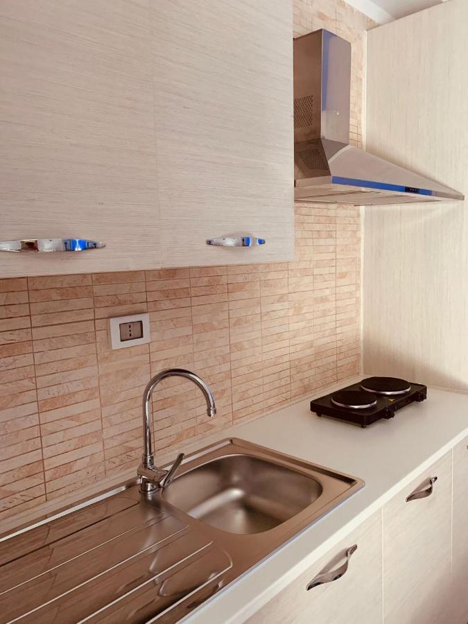V&M Suite Con Jacuzzi Ostuni Buitenkant foto